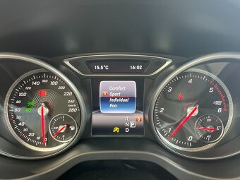 Mercedes - Benz GLA 180d 80kW A/T - 13