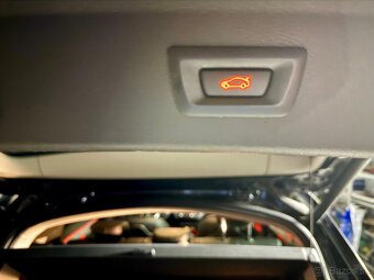 Predam BMW X1 sDrive 18d XLine Lux - 13