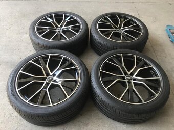 Alu sada AUDI Q7 Q8 SQ8 SQ7 R22– letné Top - 13