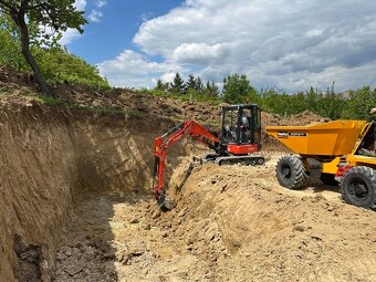 VÝKOPY BAGROM A DUMPER 3t - 13