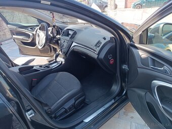 Insignia combi sport tour - 13