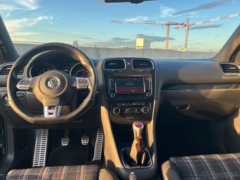 Volkswagen Golf VI GTI 2.0 TSI 155 kW - 13