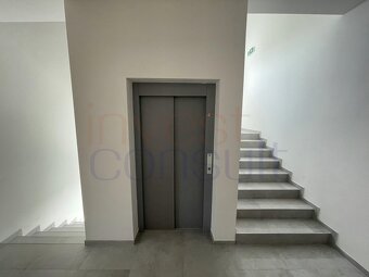 2332 NA PREDAJ EXKLUZÍVNE TROJIZBOVÉ BYTY - 13