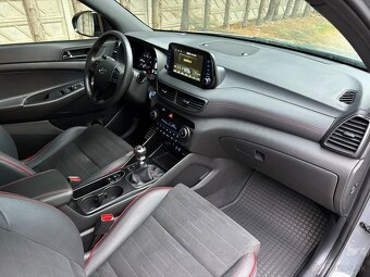 HYUNDAI TUCSON 2.0 CRDI N LINE+ 136kW 4x4 / 2020 / 69 000km - 13