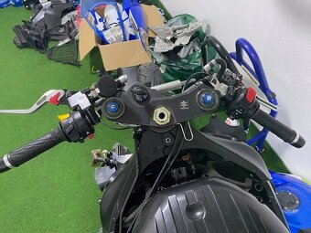 Predám Suzuki GSX-R 1000 K8 - na náhradné diely - 13