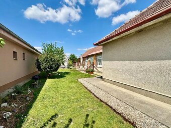 NA PREDAJ ZREKONŠTRUOVANÝ RODINNÝ DOM V OBCI DOLNÝ OHAJ - 13