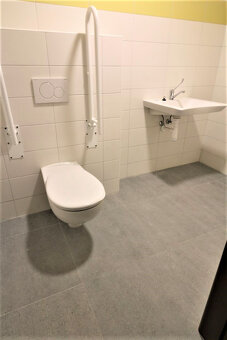 Prenájom priestoru 138 m2 na rôzne účely Bytčická ulica - 13