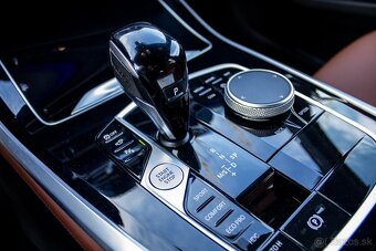BMW X5 xDrive 40d A/T - 13