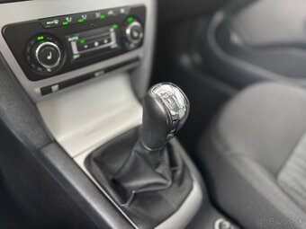 Škoda Octavia Combi 1.9 TDI Elegance 2009 188000km - 13