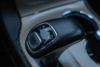 Jeep Grand Cherokee 3.0L V6 TD Summit A/T - 13