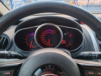 Predám Mazda cx7 - 13