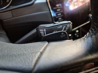 Škoda Superb Combi 2.0 TDI DSG Style - 13