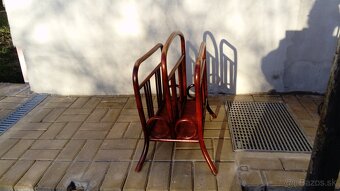 THONET Bank Vienna: Držiak na časopisy a Hojdacie kreslo - 13
