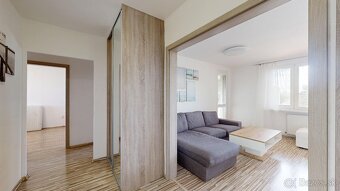 Rezervované 3-izbový byt, 67 m² + lodžia - 13