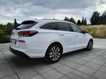 Hyundai i30 CW, benzín, 34 tis. KM, Nové kúp. na Slovensku - 13