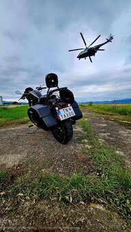 HARLEY DAVIDSON ROADSTER 1200 - 13