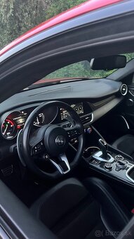 Alfa romeo Giulia - 13