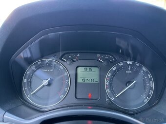ŠKODA OCTAVIA II  COMBI 1.9 TDI 77KW AMBIENTE - 13