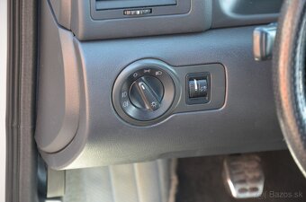 Škoda Octavia RS 1.8 Turbo 132kW - 13