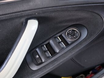 Ford S-Max Titanium - 13