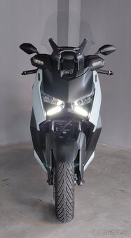 Yamaha XMAX 300 - Tech MAX - 13