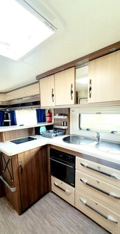 Karavan Hobby De Luxe - 13