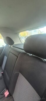 VW GOLF IV, 1.6 16V, 77kW, r.v. 11/2002 - 13