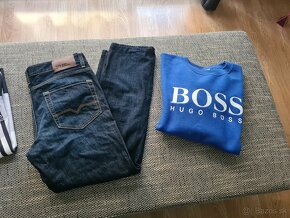 Panske jeansy Hugo Boss, tricko a mikina Hugo Boss - 13