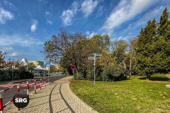 SRG | Garsónka pri parku na tichom mieste | Lastovičia - 13