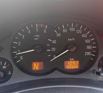 Predám Opel Corsa C 1.3 16V diesel Automat - 13