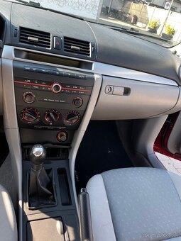 Mazda 3 - 13