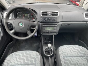 Škoda Fabia Kombi 1,6 benzín M5 - 13