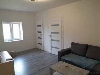 Predaj 3 izbový RD na pozemku 8árov Rastislavice Nové Zámky - 13