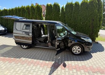 Ford Tourneo Connect 1,5 TDCi Long 5 míst maxi nafta manuál - 13
