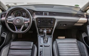 Volkswagen Passat Variant VW GTE 1.4 TSI Plug-In Hybrid Benz - 13