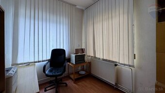 NA PRENÁJOM sklad s administratívou 1.200 m2 podvesný žeriav - 13