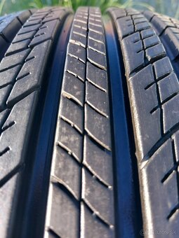 215/60 r17 celoročné pneumatiky - 13
