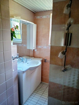 rodinný dom na prenájom, 4 izby, krb, terasa, záhrada - 13