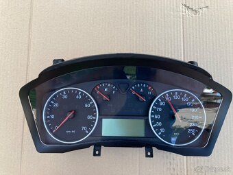 Budík/ prístrojový panel - 13