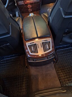 BMW 730D - 13
