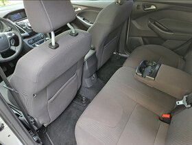 Ford Focus 2.0 TDCi Titanium - 13