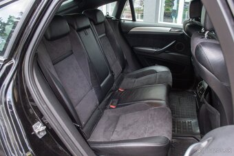 BMW X6 E71 xDrive 30d 245k - 13