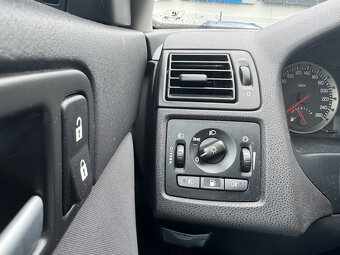 Volvo V50 2.0 D - 13