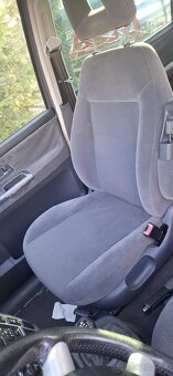 Rozpredám Ford Galaxy 2.3 benzín - 13