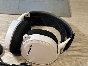 SteelSeries Arctis 7 Wireless - 13