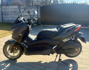 YAMAHA X MAX 125 - 13