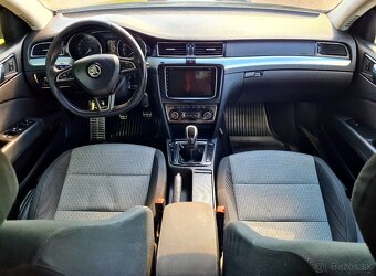 Škoda Superb 2,0TDI 103KW ELEGANCE MAX 6.st.manuál - 13