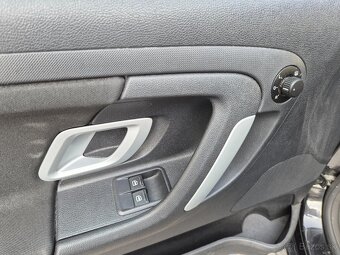 Skoda Fábia 1.6 Sportline 62 000KM - 13
