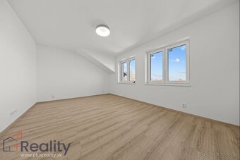 Štvorizbový rodinný dom v radovej výstavbe na predaj - 13