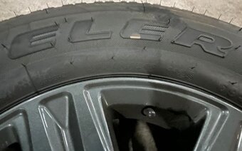 alu  kolesá   TOYOTA HILUX - 13